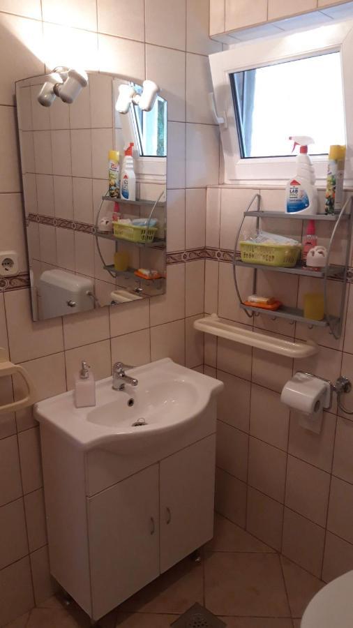 Apartment Perla Pirovac Bagian luar foto