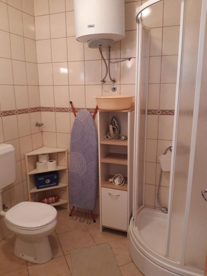 Apartment Perla Pirovac Bagian luar foto